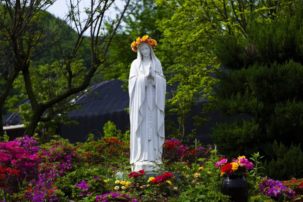 mary, flower wallpaper, statue